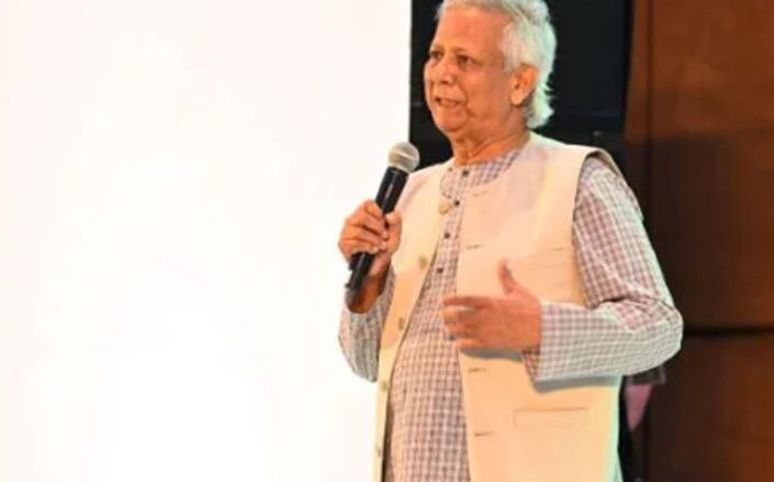 ‘বাংলাদেশ ব্যবসার জন্য সেরা জায়গা’: বিনিয়োগকারীদের উদ্দেশে প্রধান উপদেষ্টা