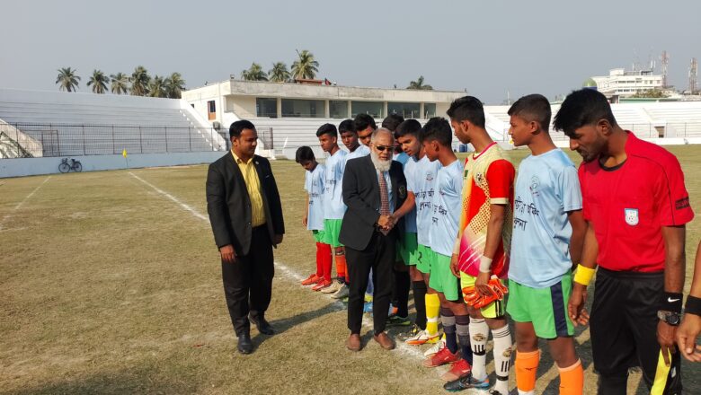 খুলনা জেলা অনুর্ধ্ব-১৫ ফুটবলারদের অনুশীলন মঙ্গলবার