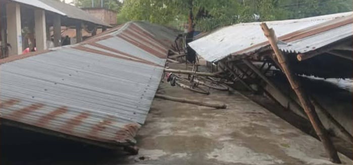 নওগাঁয় কালবৈশাখী ঝড়ের তান্ডবে