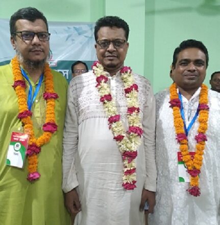 লাকসাম প্রেসক্লাব নির্বাচন অনুষ্ঠিত সুজন সভাপতি, শারাহ সাধারণ সম্পাদক, মিজান সাংগঠনিক সম্পাদক নির্বাচিত
