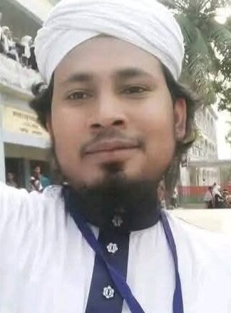 লাকসামে গাছের ডাল কাটতে গিয়ে বিদ্যূৎস্পৃষ্টে মাদ্রাসা শিক্ষকের মৃত্যু