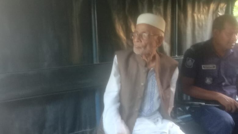 সাবেক ভূমিমন্ত্রীকে স্ত্রীসহ আটক করে পুলিশে দিলেন বিএনপি নেতারা