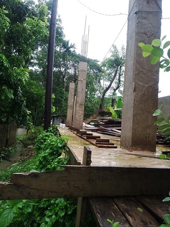 আদালতের নিষেধাঙ্গা উপেক্ষা করে নির্মাণ কাজ শুরুর প্রস্তুতি
