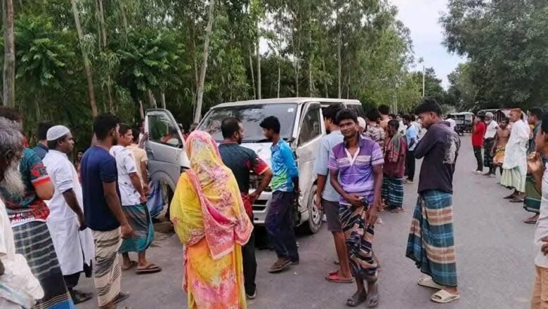 ঝিনাইগাতীতে মাইক্রোবাস চাপায় নিহত ২, আহত ১