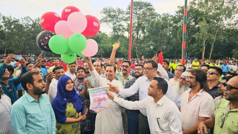 মান্দা উপজেলা প্রশাসন গোল্ডকাপ ফুটবল টুর্নামেন্টের ফাইনাল খেলা অনুষ্ঠিত
