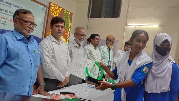 খুলনায় ক্ষুদে বিজ্ঞানীদের মিলন মেলার সমাপনী