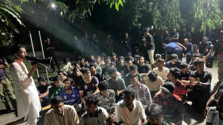 গভীর রাতে উত্তাল খুবি