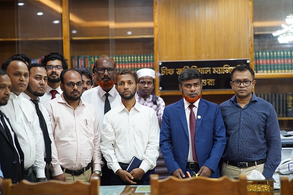 মাগুরা ও ঝিনেদাহ ‘কোর্ট ভিজিট’ এ আমরা