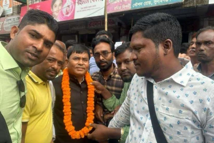 আওয়ামী লীগ নেতা বাতিল