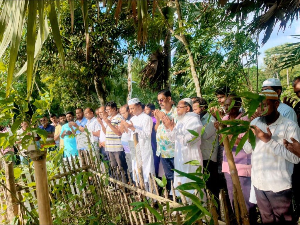 আর্থিক অনুদান ও ছাগল প্রদান