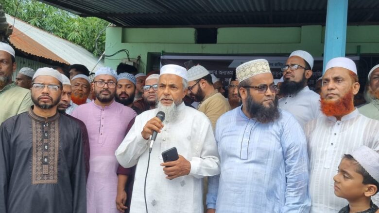 চলে গেলেন ইসলামী আন্দোলনের এক উজ্জ্বল নক্ষত্র (কছি হুজুর) ; জানাজা শামীম সাইদীর অংশগ্রহণ