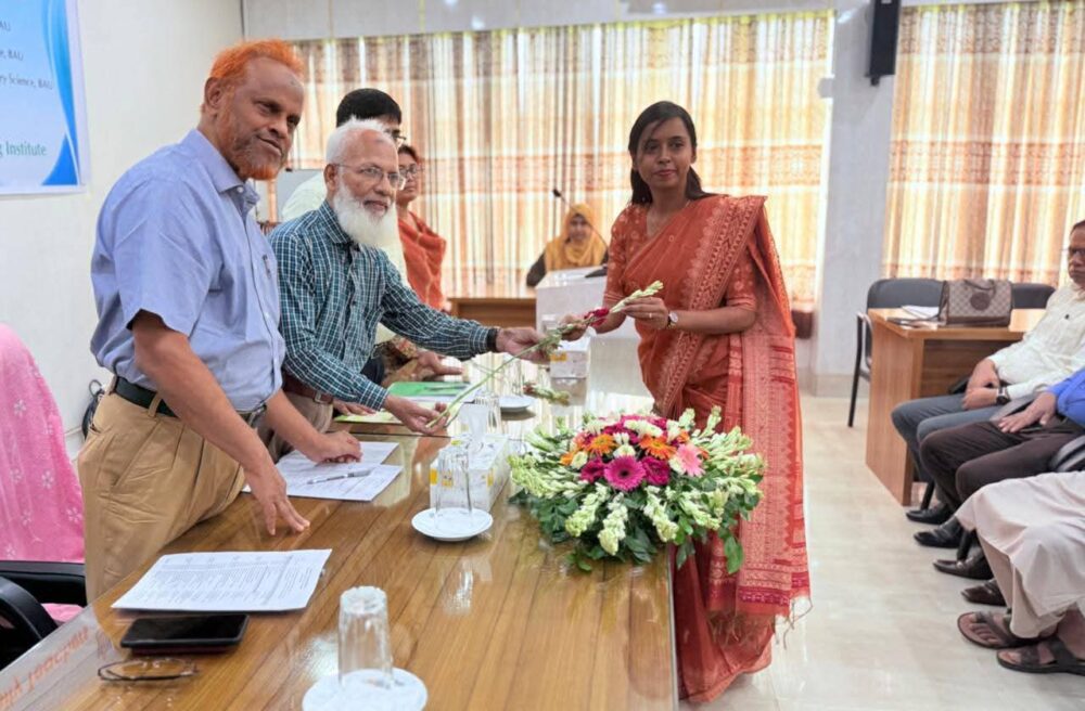 বাকৃবিতে বিশ্ববিদ্যালয় শিক্ষকদের জন্য ‘বুনিয়াদি প্রশিক্ষণ’ কোর্সের উদ্বোধন