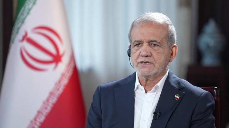 মাসুদ পেজেশকিয়ান ইরানের প্রেসিডেন্ট