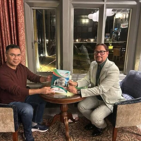 তারেক রহমানের সঙ্গে চসিক মেয়র ডা. শাহাদাতের সাক্ষাৎ:  চেয়েছেন নগর সরকার