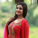 নায়িকা রুবিনা নিঝুম ও তাঁর স্বামীর বিরুদ্ধে গ্রেপ্তারি পরোয়ানা