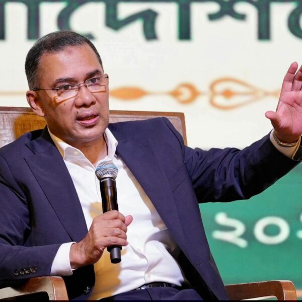তারেক রহমান মাত্র ২৮ জনকে নিয়ে গেছেন